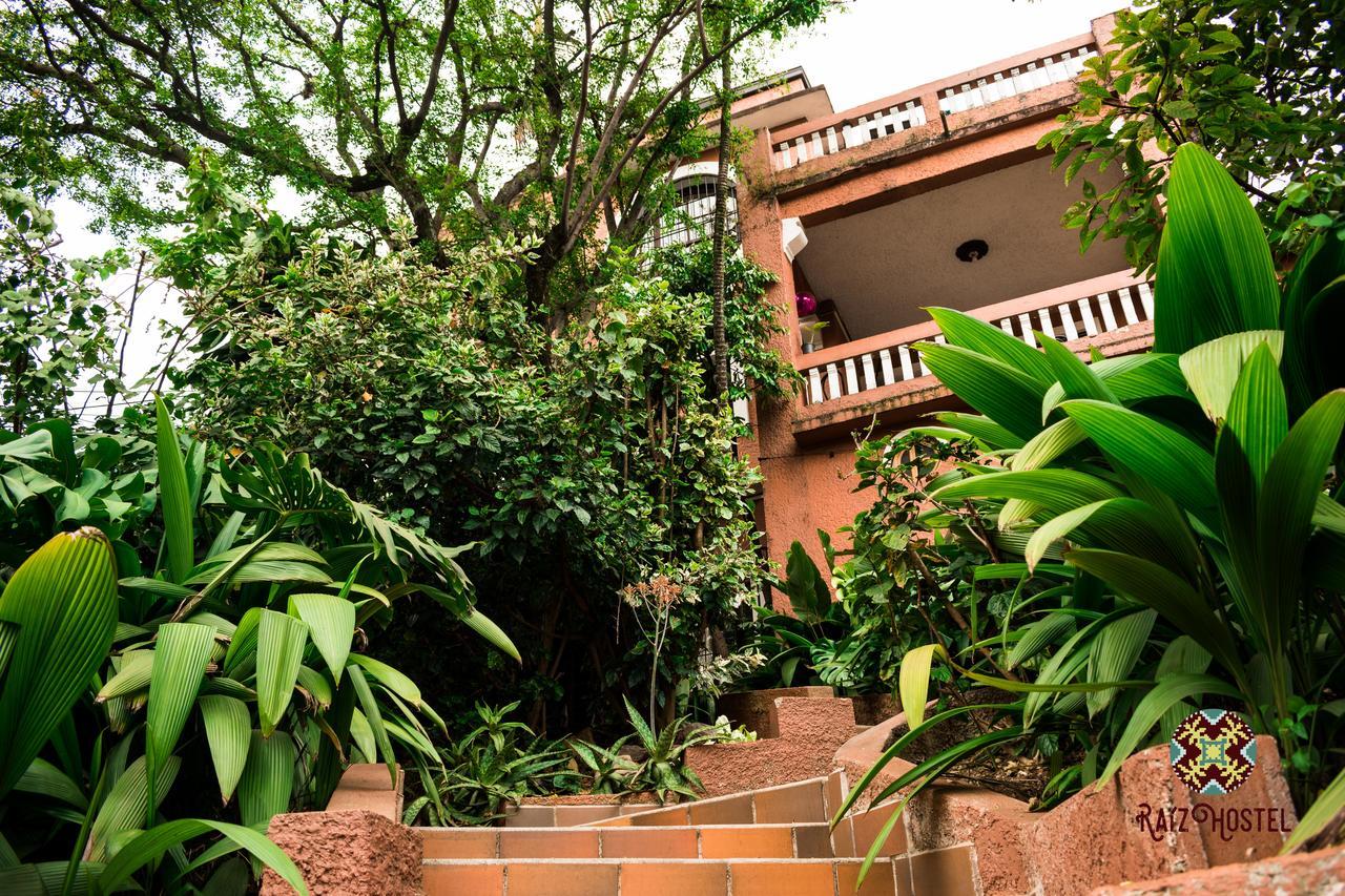 Raiz Hostel Medellín Exterior foto